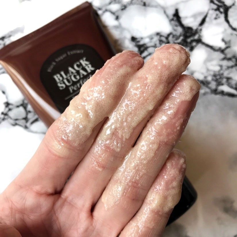 SKINFOOD - Black Sugar Perfect Scrub Foam [180g]